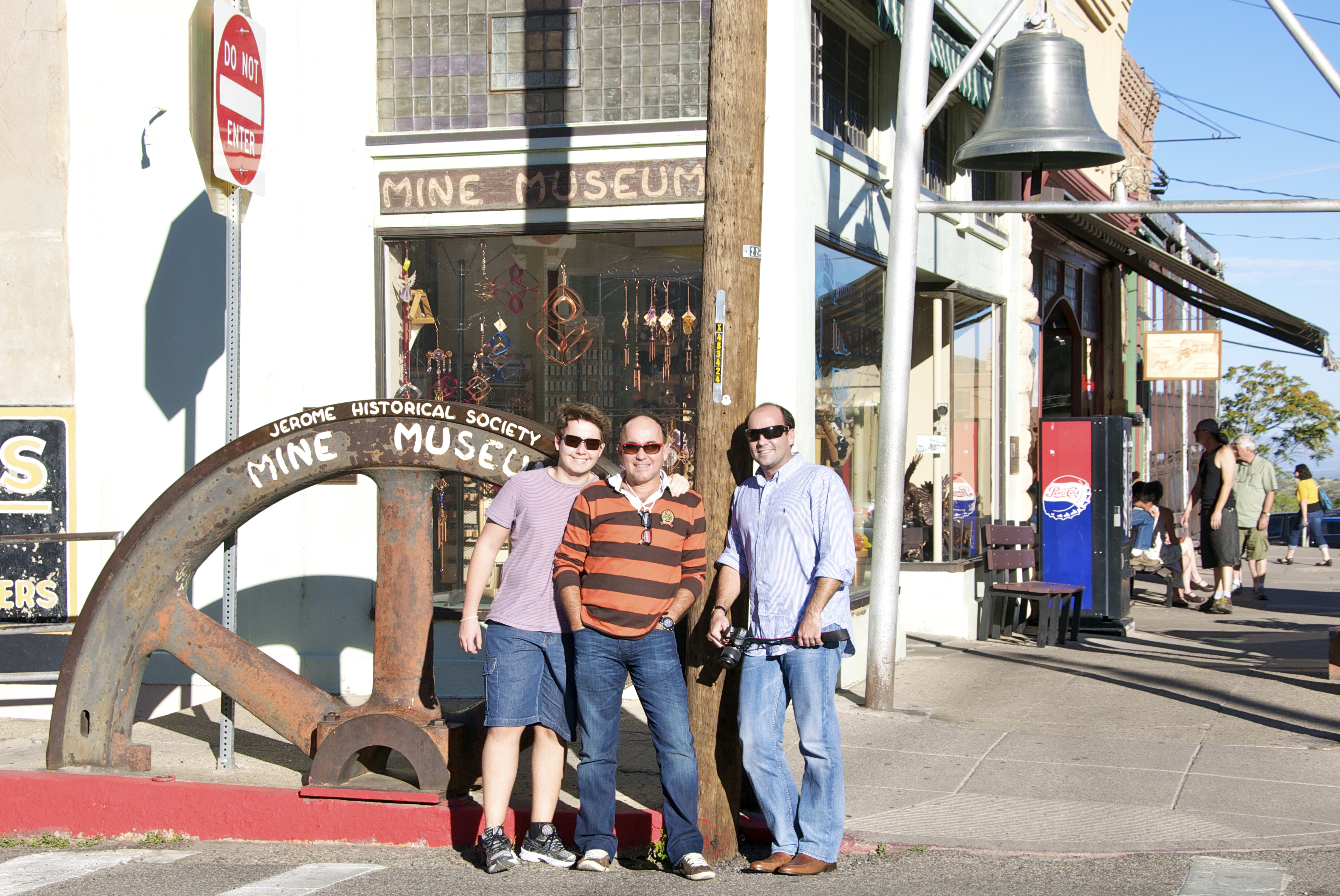 Jerome, mais parece cenário que real - Joaquim Nery Jerome, mais parece cenário que real