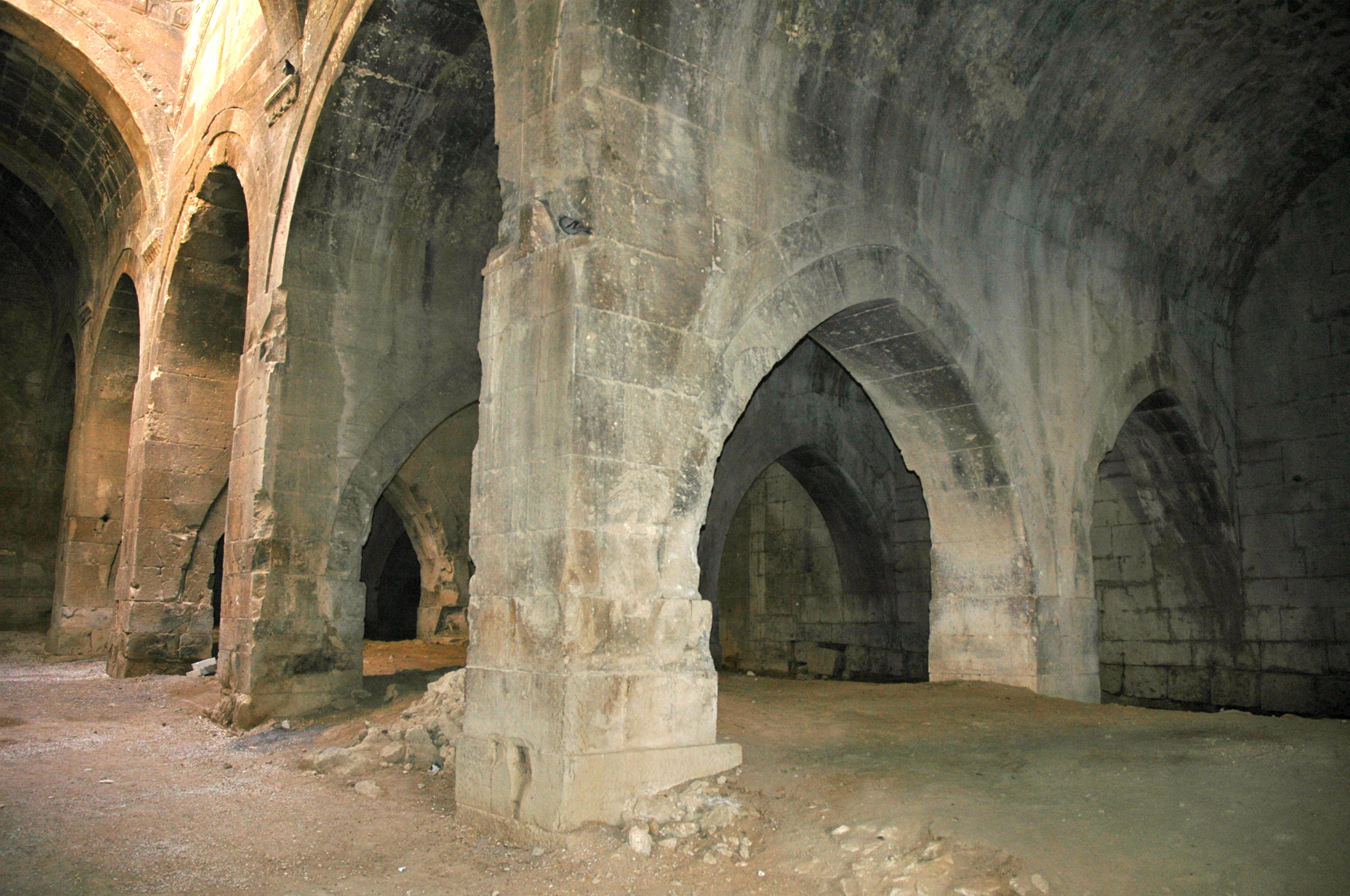 Aqui os viajantes descansavam - Joaquim Nery Aqui os viajantes descansavam