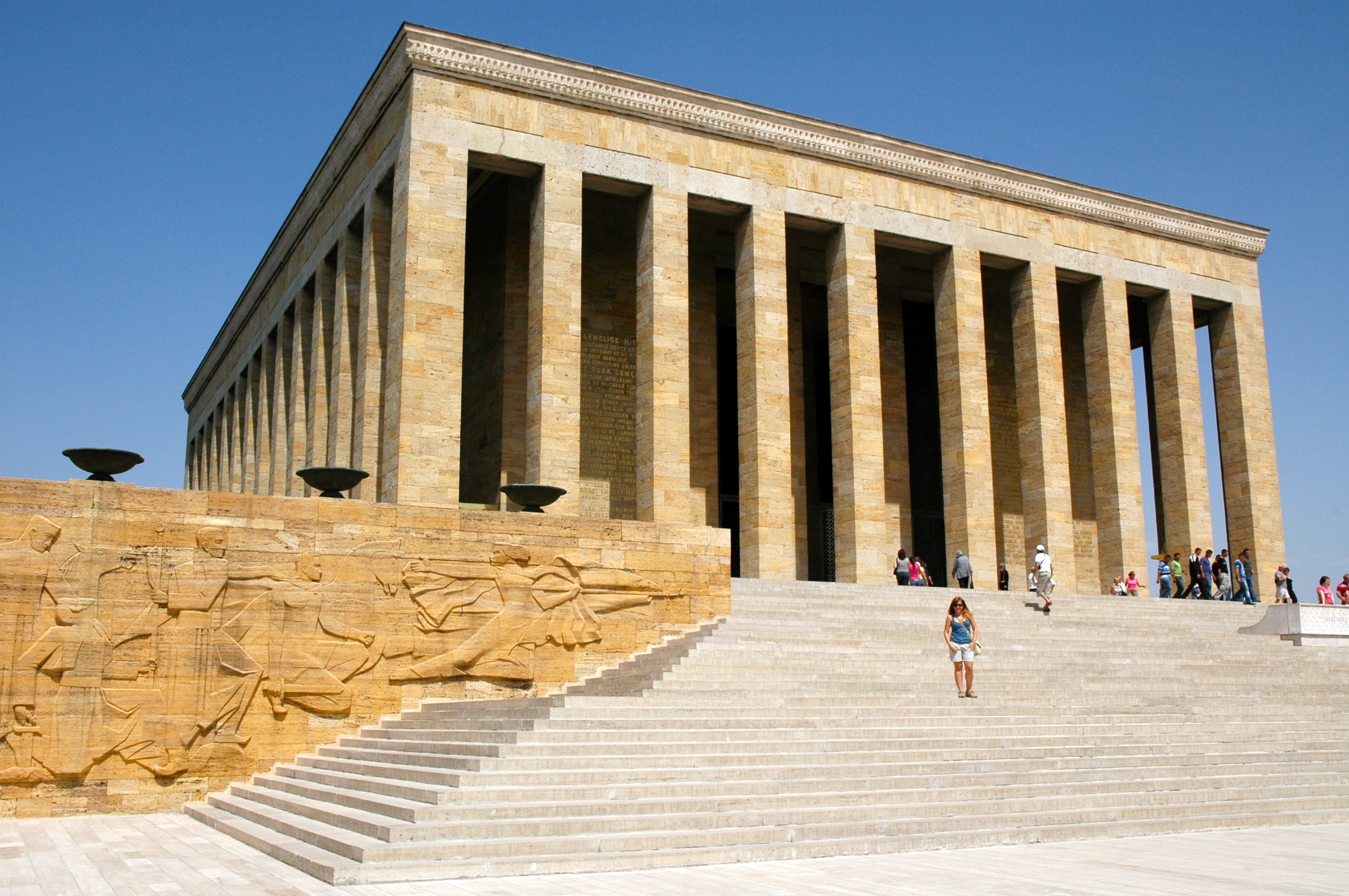 Mausoléu de Atatürk em Ancara - Joaquim Nery Mausoléu de Atatürk em Ancara