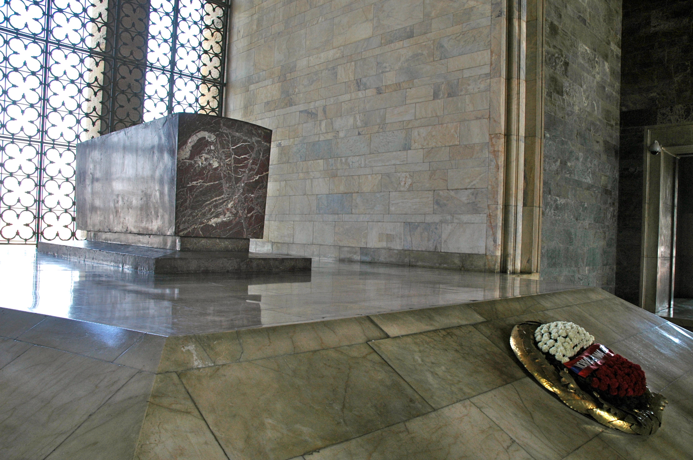 A Tumba de Atatürk - joaquim Nery A Tumba de Atatürk