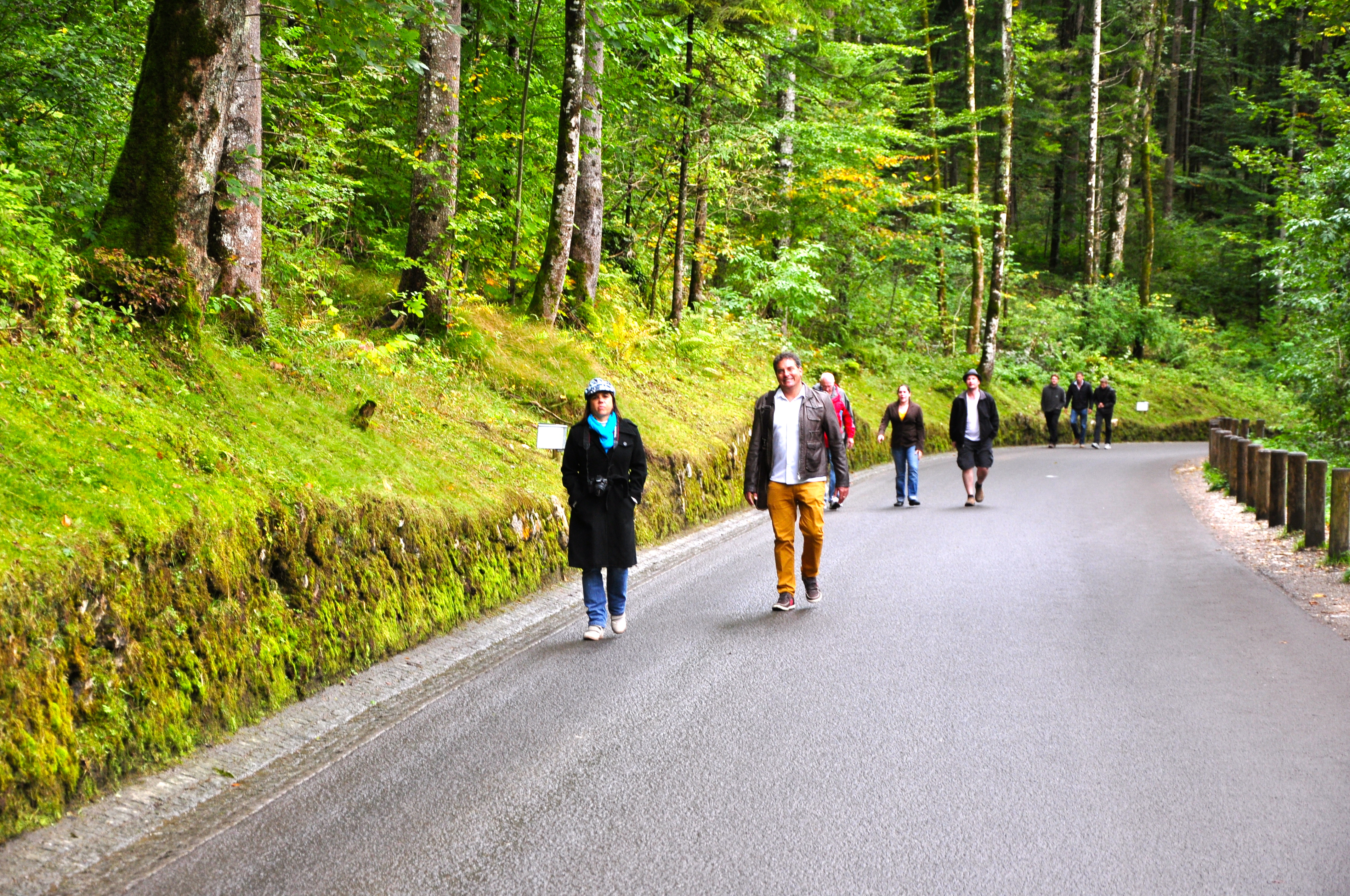 O caminho para o Castelo de Neuschwastein