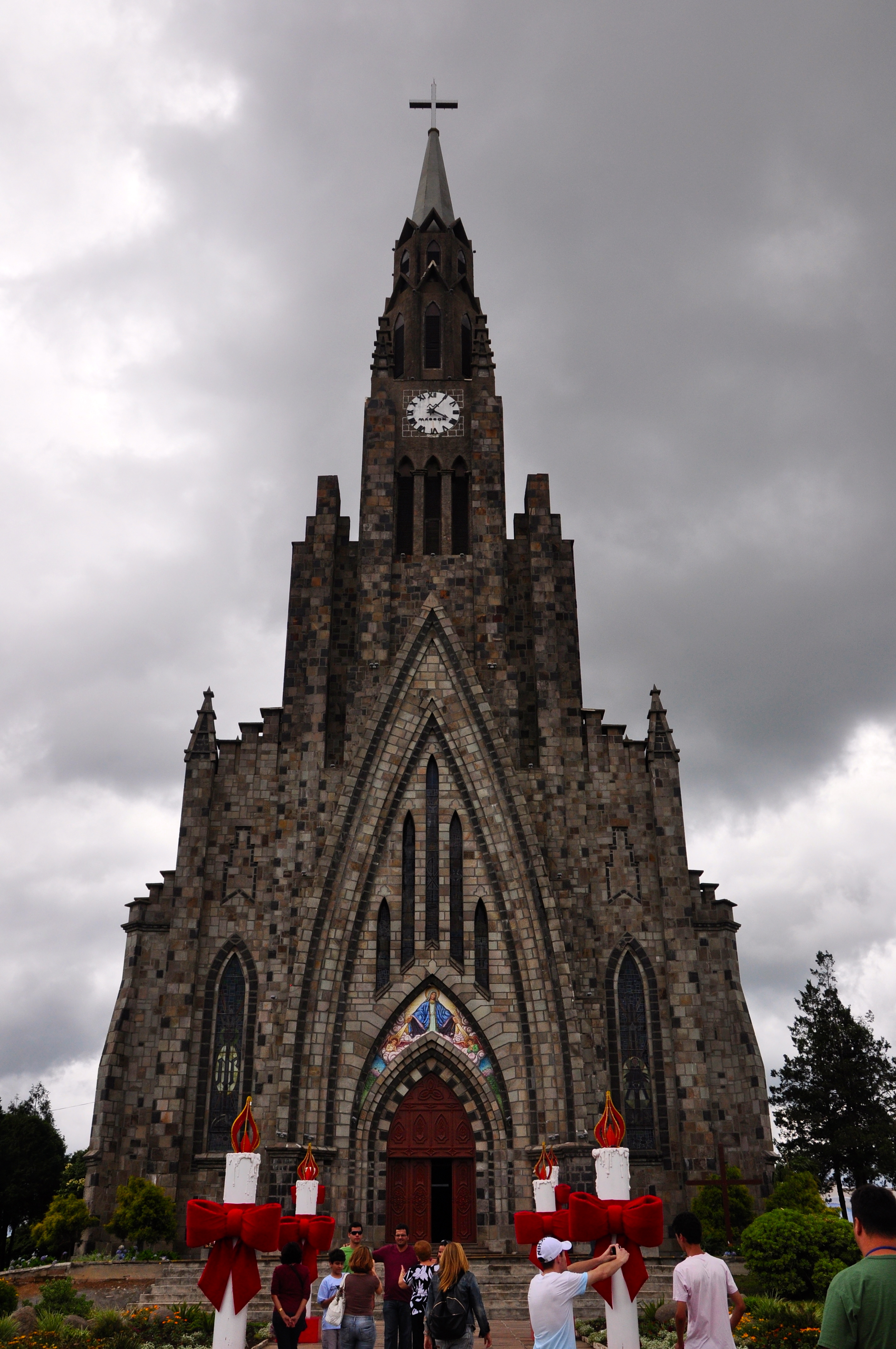 A igreja de Canela.