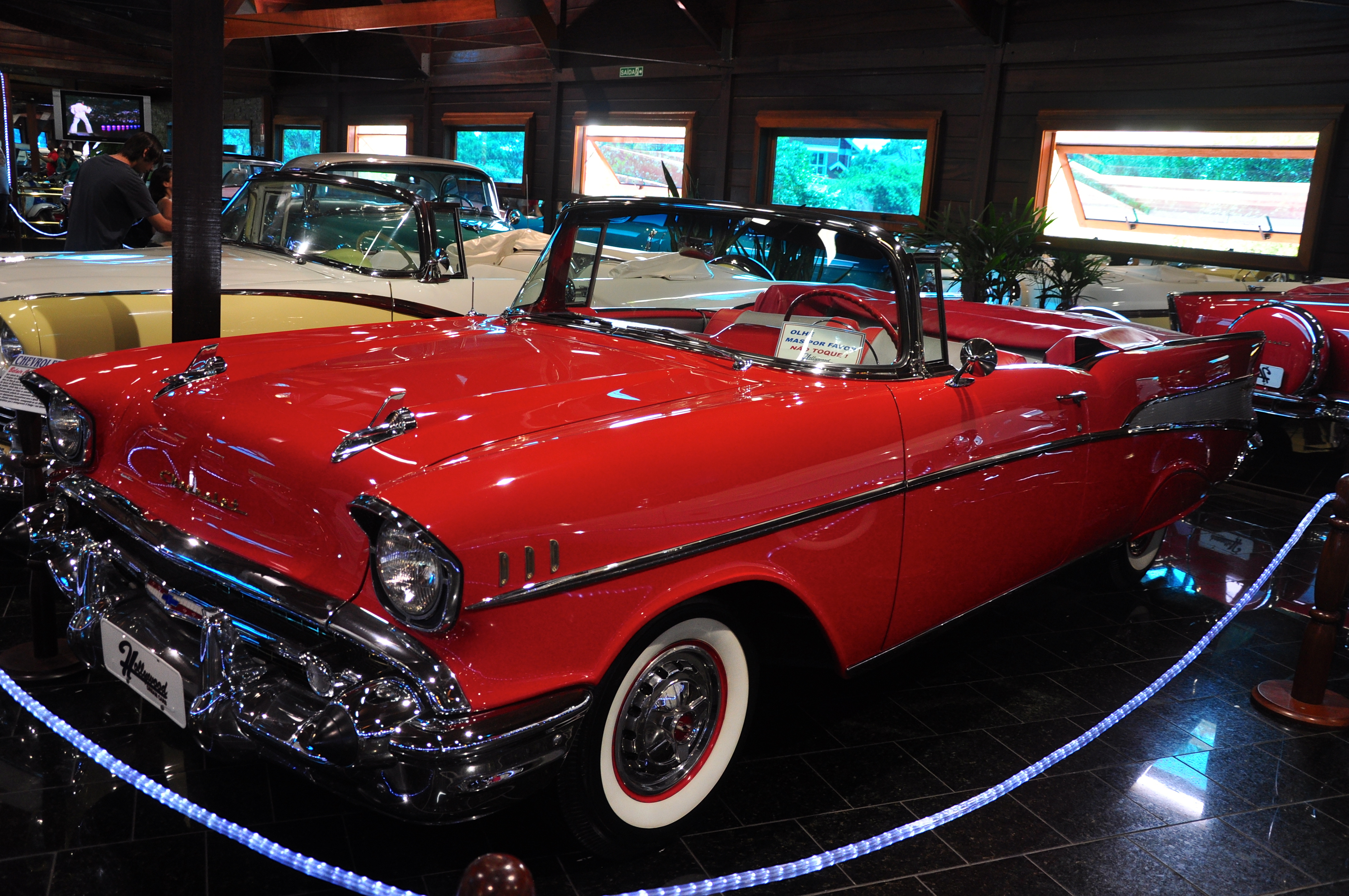 Carros no Hollywood Dream Car