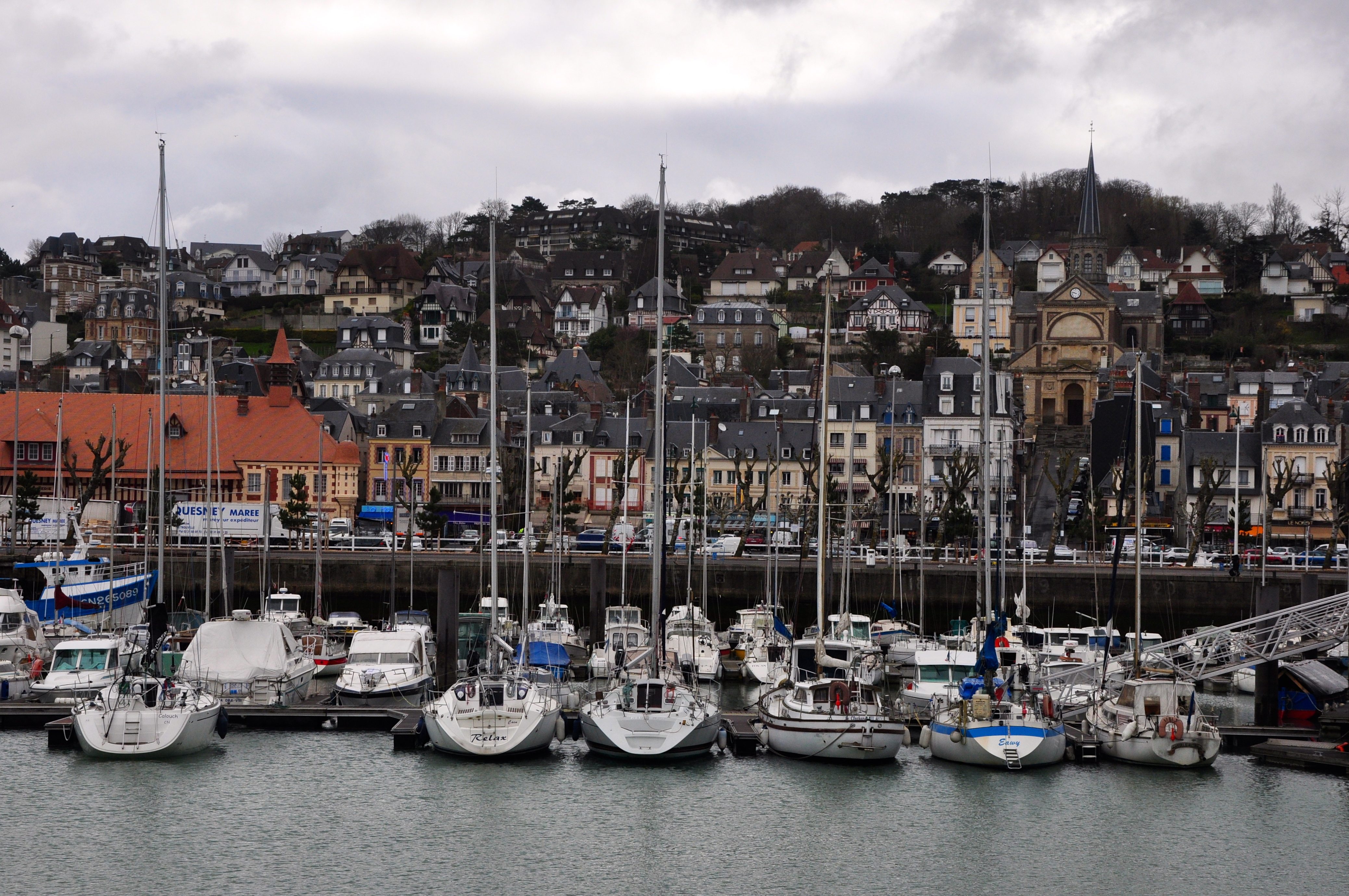 A marina de Deauville.
