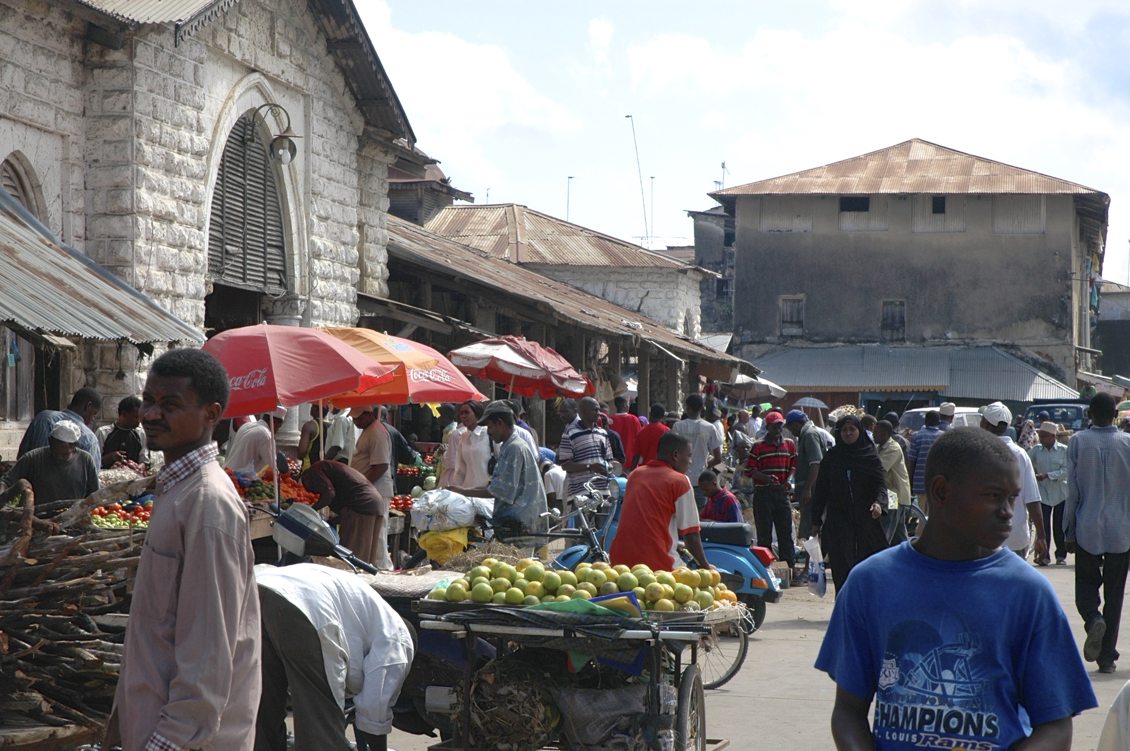 O mercado de Stone Town.