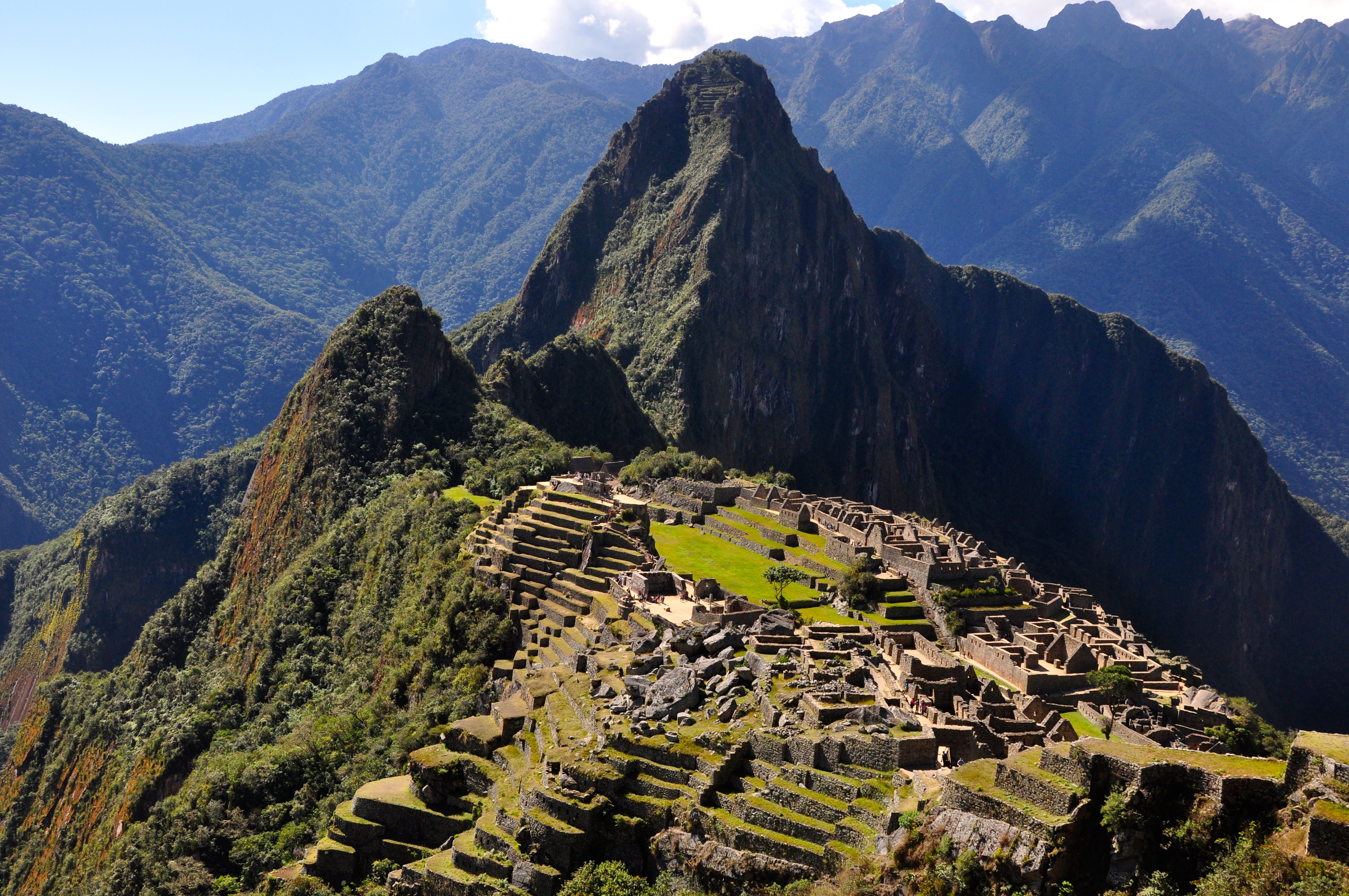 Machu Picchu ao entardecer.