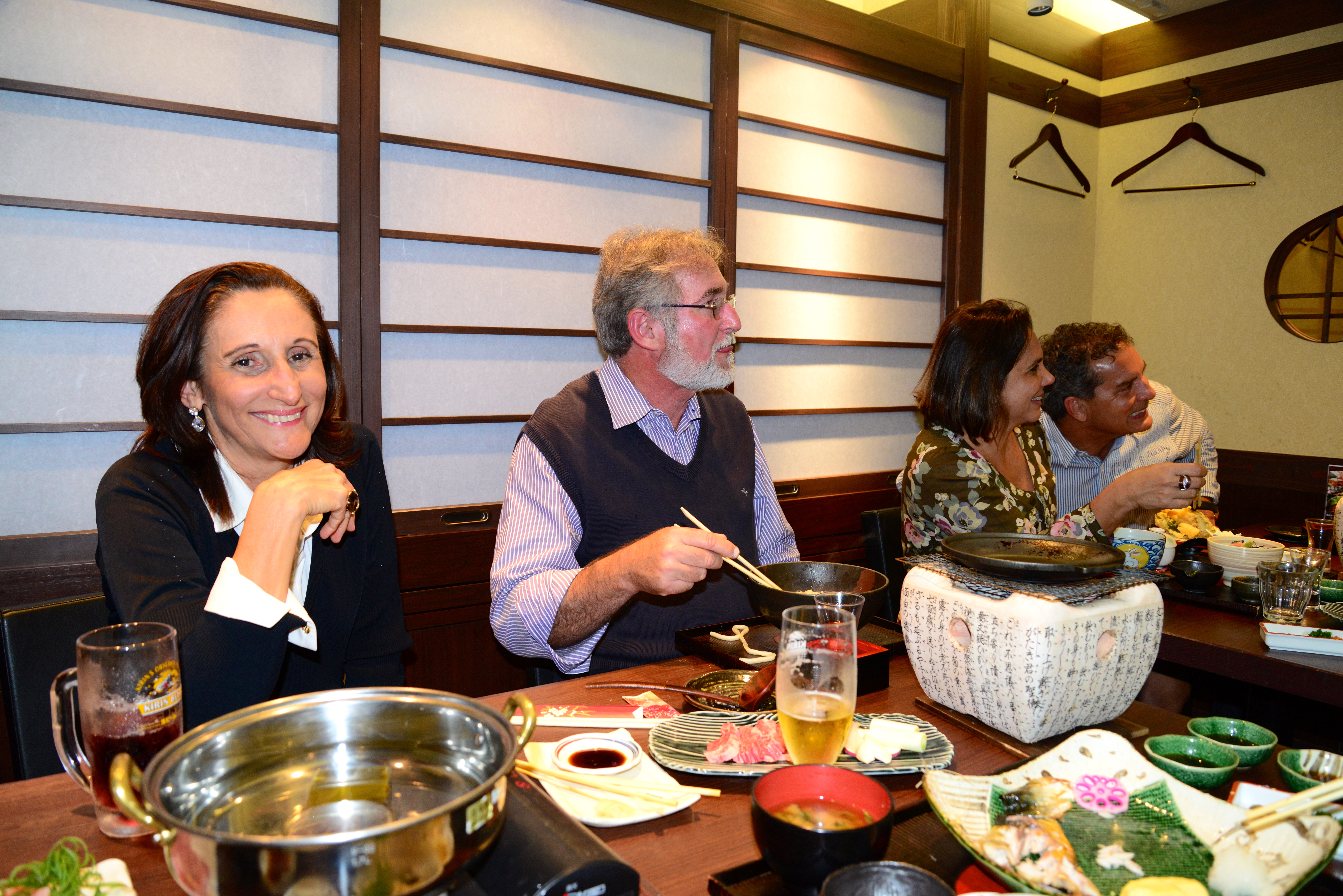 O grupo da Via Alegria no jantar de despedida do Japão