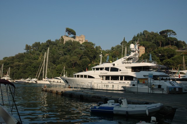 O Castelo Brown contempla Portofino
