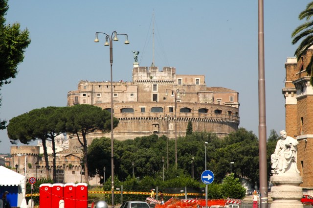 O Castelo Sant'Angelo.