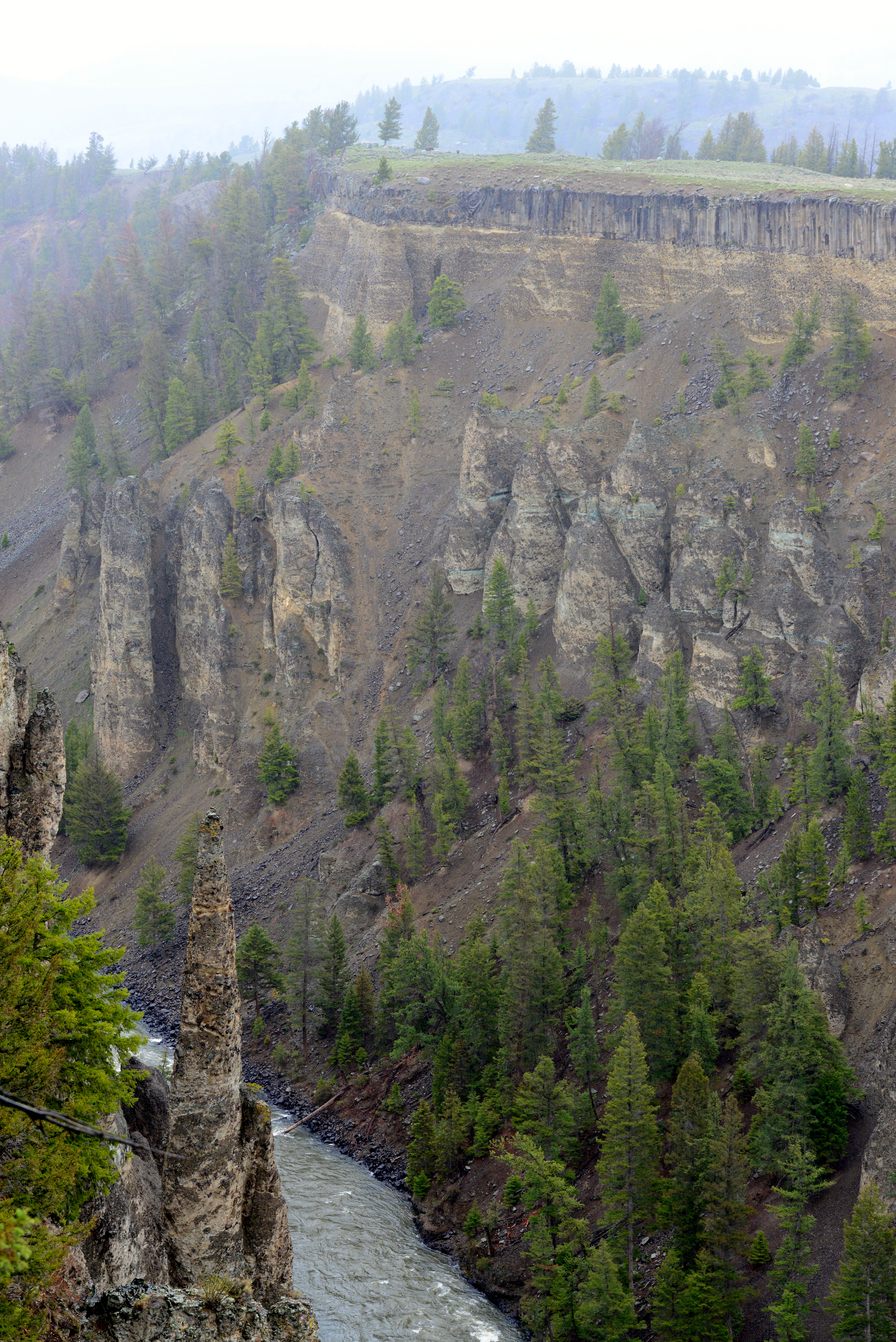 A Calcite Spring, num trecho do Grand Canyon do Yellowstone.