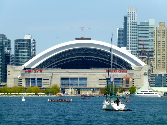 Roger Centre, o templo do Blue Jays.