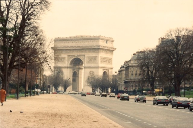 Champs- Elysées