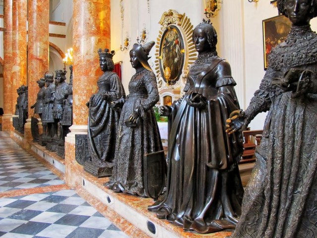 O Mausoléu do Imperador Maximiliano I