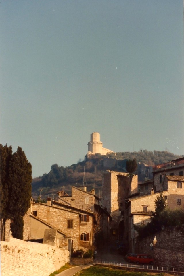 Chegando a Assis na Úmbria