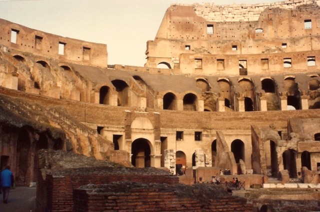 Detalhes do Coliseu.