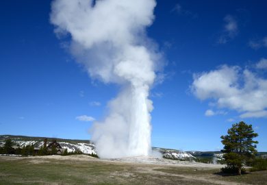 A ação geotermal do Parque Yellowstone