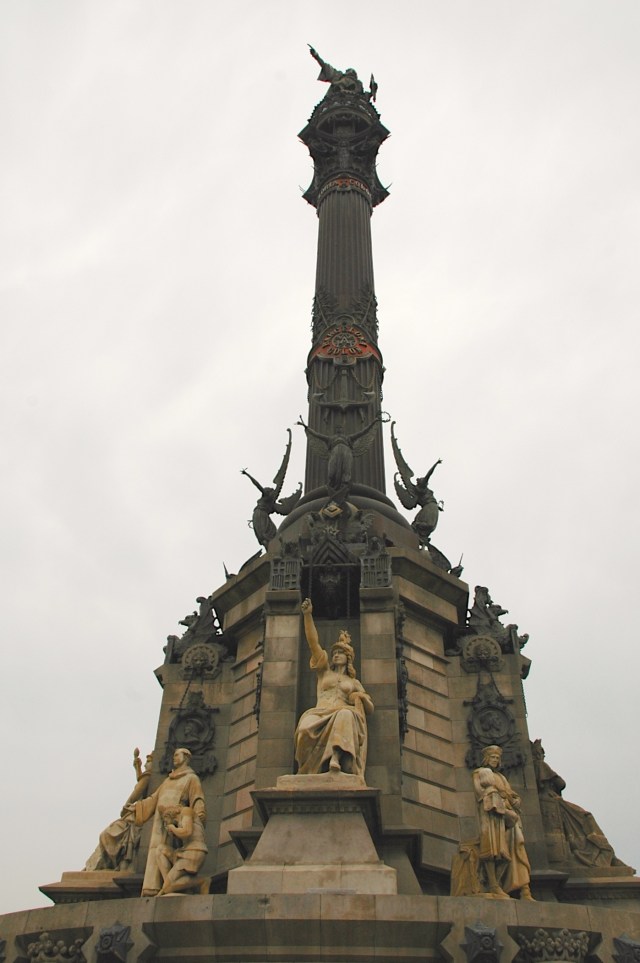 O monumento dedicado a Cristóvão Colombo