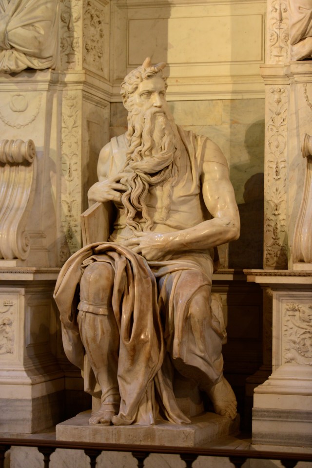 O Moisés de Michelangelo.