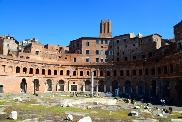 O Mercado de Trajano - Precursor dos Shopping Centers