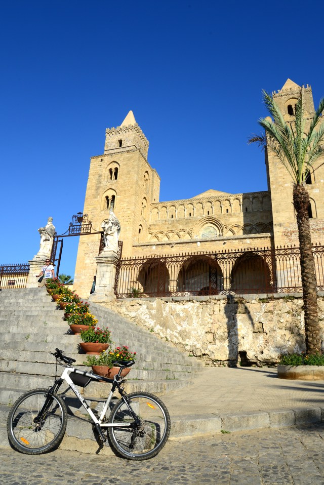 A bela Catedral Normanda de Cefalú.