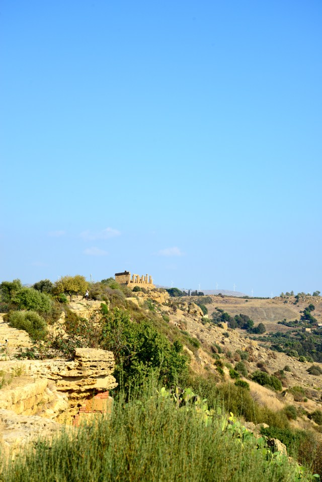 Visão panorâmica do Vale dos Templos.