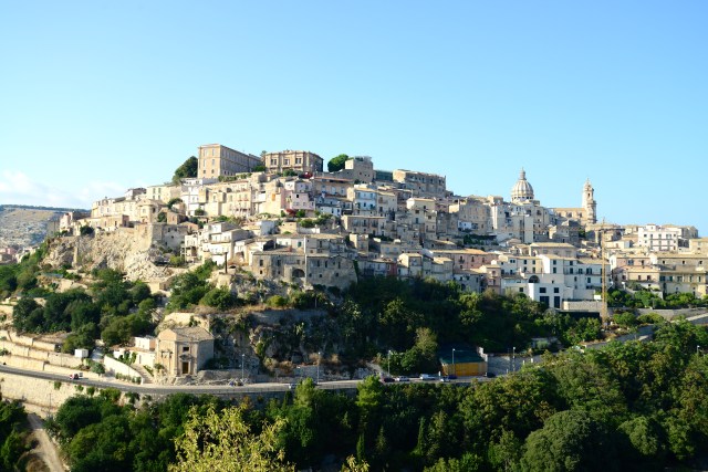 A bela vista na saída de Ragusa.
