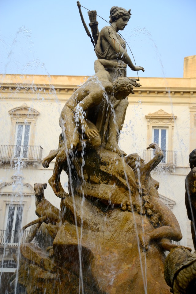 Detalhe da Fonte de Diana