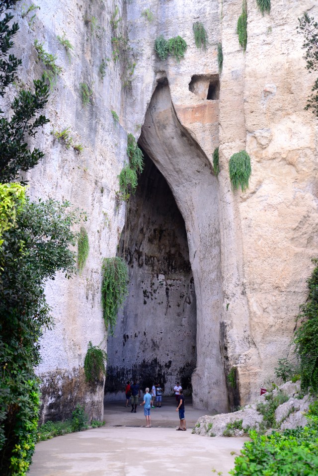 A enorme Orelha de Dionísio.