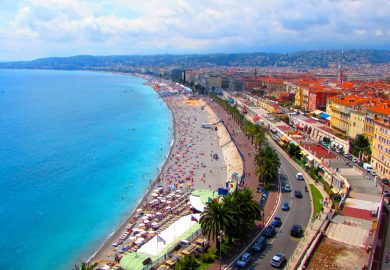 Chegando a Nice de mochilão, por Mariana Vilas Boas