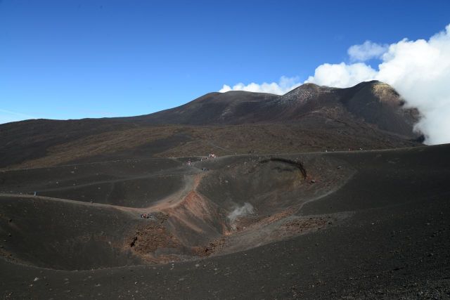 Uma das crateras do Etna