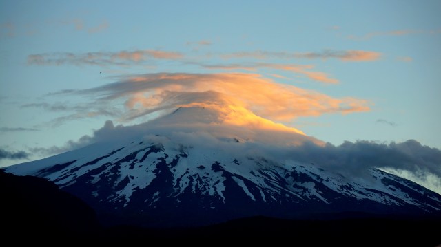 Vulcão Villarrica ao entardecer