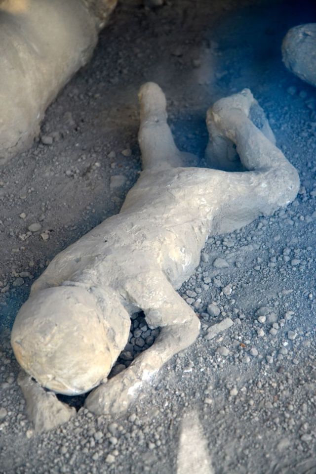 Corpos mumificados em Pompeia