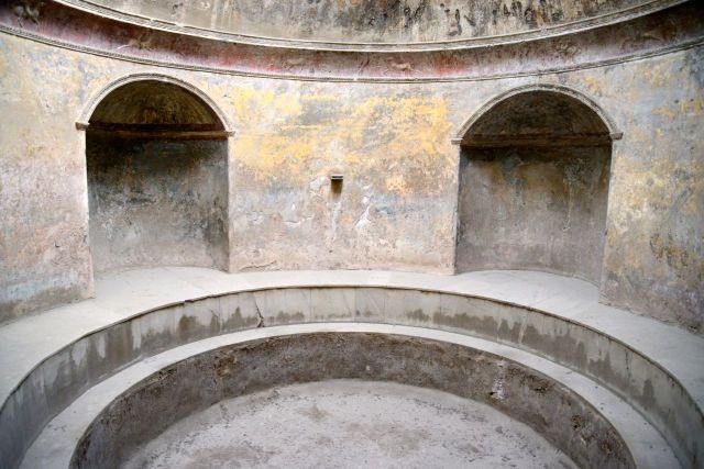 Detalhes da magnífica Termas de Pompéia