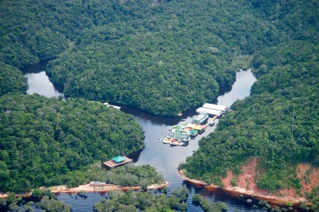 Hotel de Selva na Amazônia Brasileira.