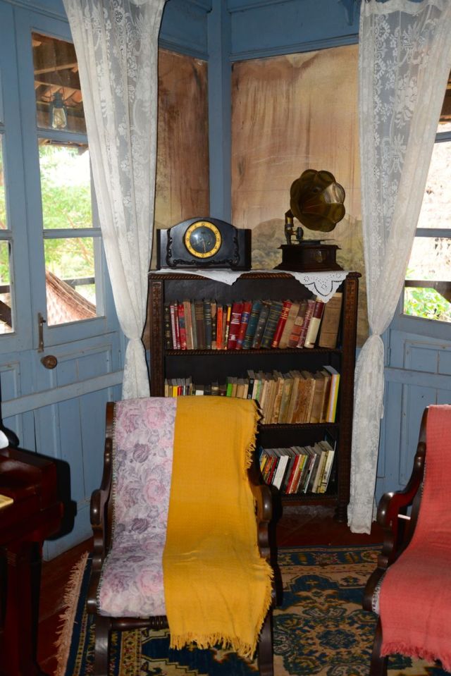 Detalhes da casa museu da seringueira.
