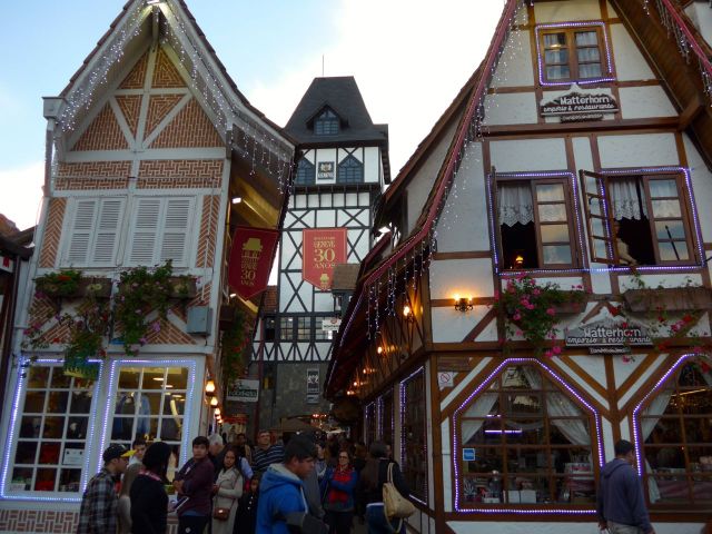 O Hotel Itália Eleganza fica bem pertinho do "Centrinho".