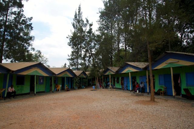 O fraco Mercado de Artesanatos de Kigali.