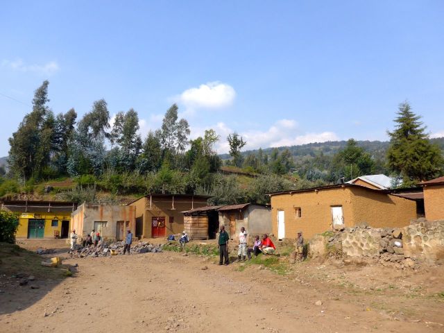 O vilarejo onde começamos a subida.