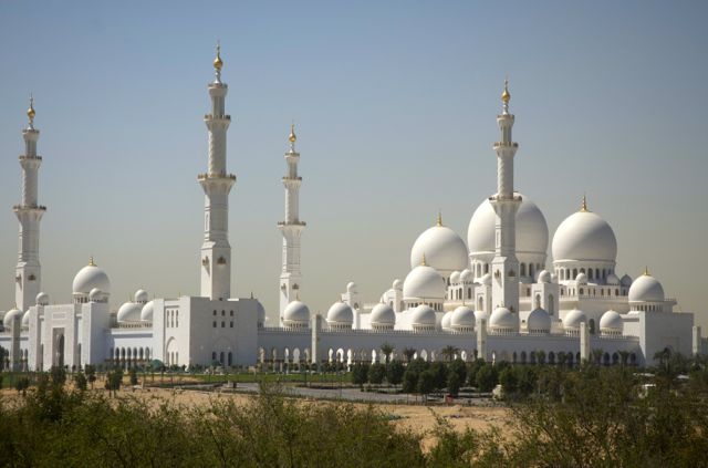 A Grande Mesquita de Abu Dhabi