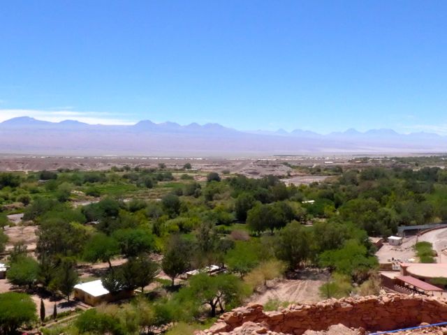 A bela vista lá de cima mostra o oásis de San Pedro de Atacama.