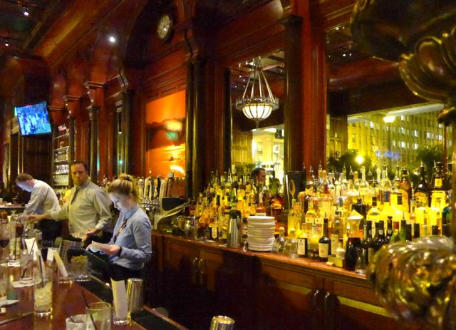 A casa de jazz The Hamilton.