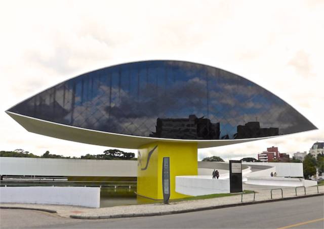 O "Museu do Olho" de Oscar Niemeyer
