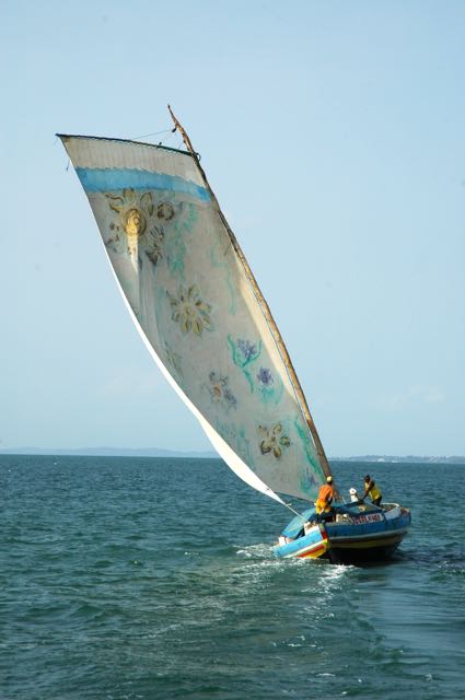 O saveiro é a embarcação típica do Rio Paraguaçu.