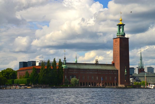 O Stadshuset, o prédio da Prefeitura.