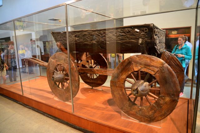 Objeto encontrado junto com os barcos vikings