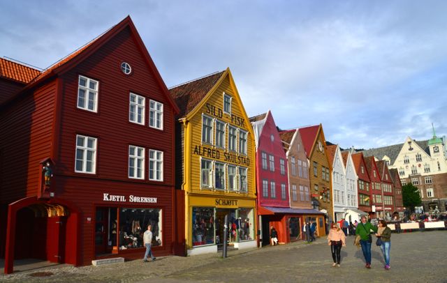 O bairro medieval Bryggen, no caís do porto.