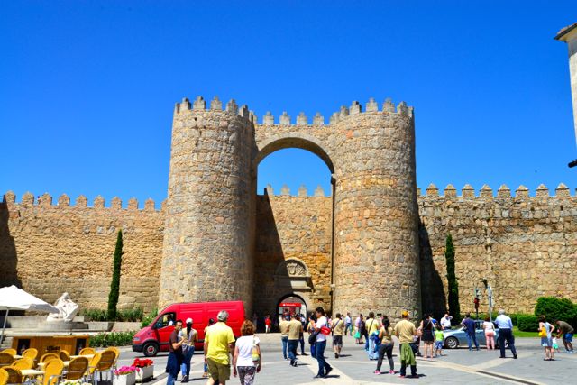 A Puerta de San Vicente