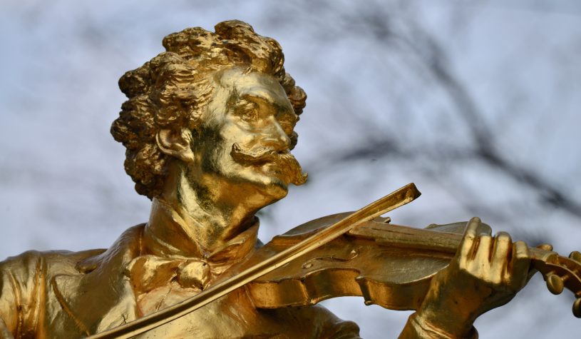 Um Giro por Viena: Cultura, Música e Gastronomia no Coração da Áustria