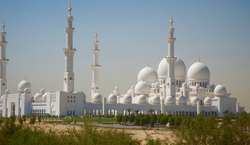Abu Dhabi, o mais ricos dos Emirados Árabes Unidos
