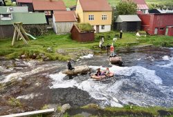 Navegando para as Ilhas Faroe